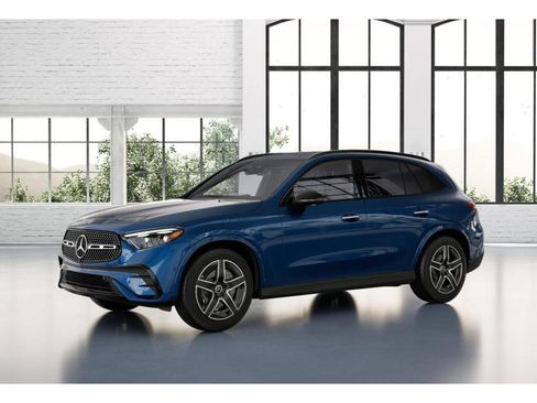 Certified 2025 Mercedes-Benz GLC 300 4MATIC image 38