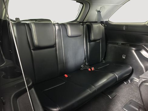 Used 2015 Toyota Highlander Limited w/ Driver Technology Package image 20