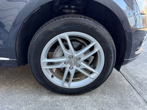 Used 2017 Audi Q5 2.0T Premium image 35