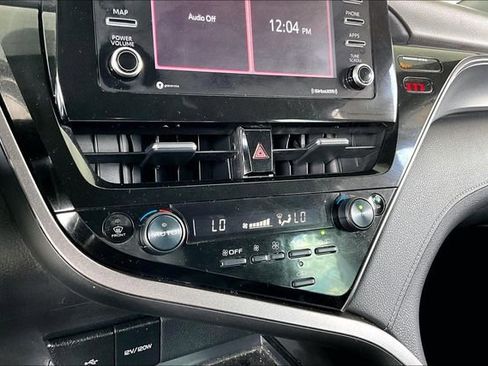 Used 2023 Toyota Camry SE w/ Convenience Package image 23