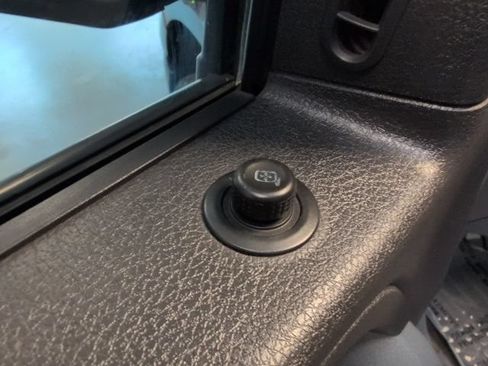 Used 2014 Ford F150 STX w/ Equipment Group 201A Mid AWD/4WD image 14