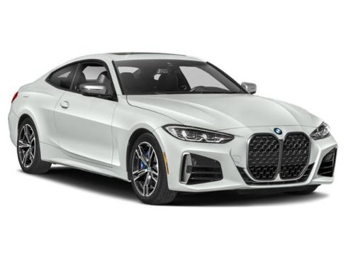Used 2022 BMW M440i Coupe w/ Shadowloine Package RWD image 9