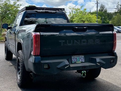 Used 2023 Toyota Tundra Platinum AWD/4WD image 3