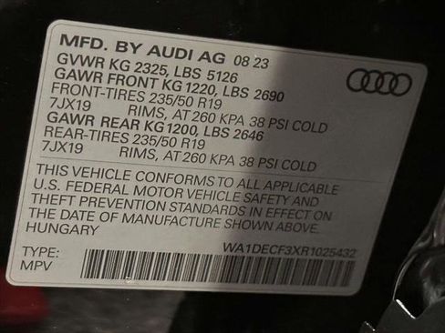 Used 2024 Audi Q3 2.0T Premium AWD/4WD image 32