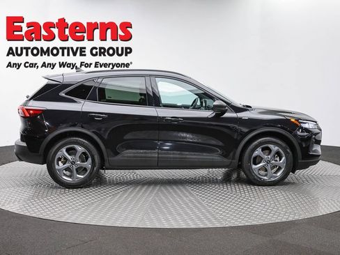 Used 2025 Ford Escape ST-Line FWD image 4