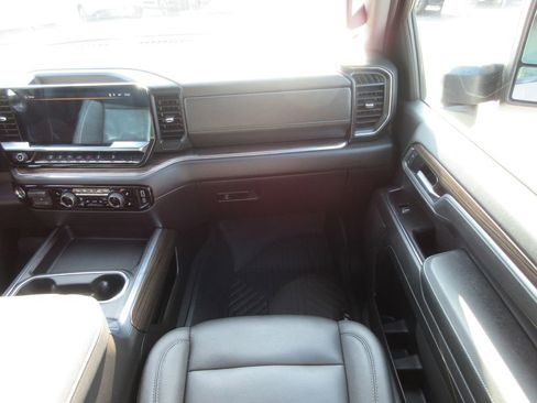 Certified 2025 Chevrolet Silverado 2500 LT w/ Trail Boss Package image 22