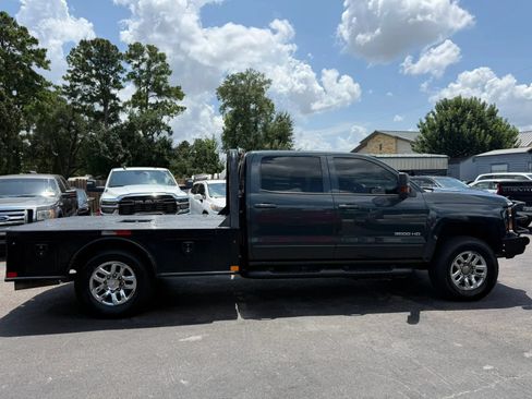 Used 2019 Chevrolet Silverado 3500 LT w/ LT Convenience Package AWD/4WD image 5