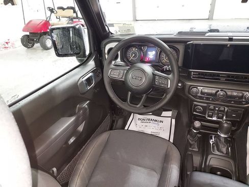 New 2026 Jeep Wrangler Unlimited Sport AWD/4WD image 15
