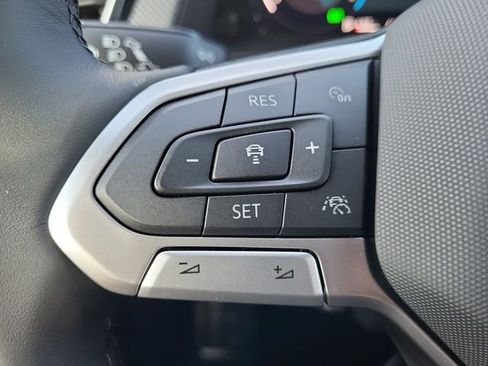 New 2026 Volkswagen Atlas Cross Sport SEL Premium R-Line AWD/4WD image 22