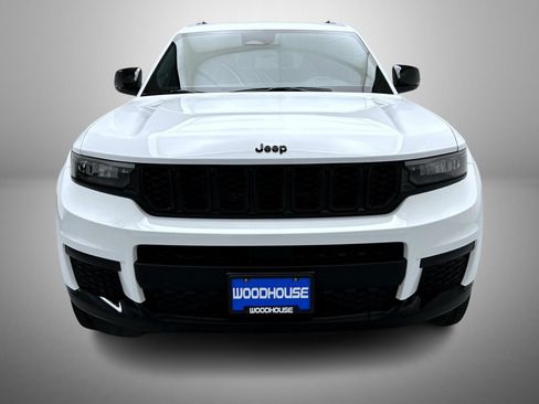 Used 2023 Jeep Grand Cherokee L Laredo AWD/4WD image 2