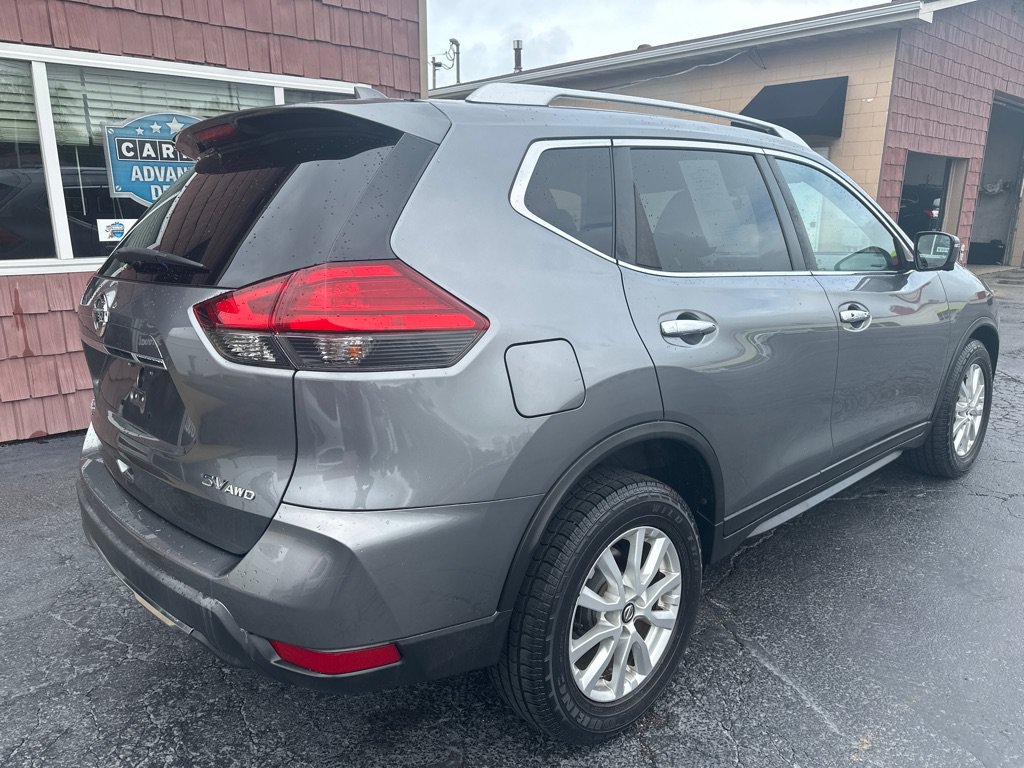 Used 2017 Nissan Rogue SV w/ SV Premium Package AWD/4WD image 5