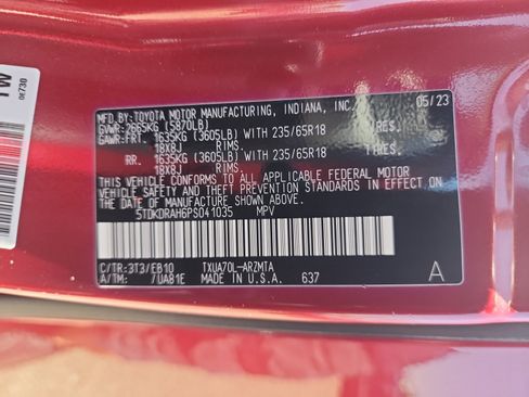 Used 2023 Toyota Highlander XLE FWD image 25