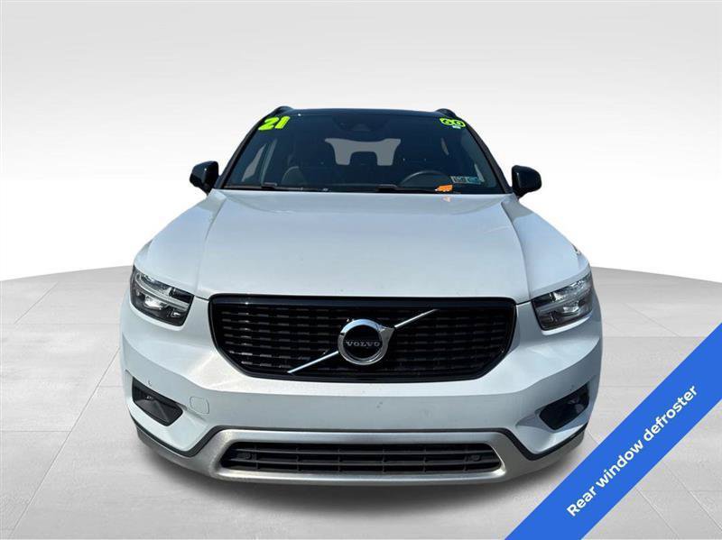 Used 2021 Volvo XC40 T5 R-Design AWD/4WD image 2