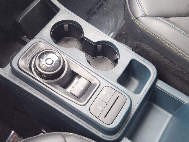 Used 2025 Ford Maverick Lobo AWD/4WD image 22