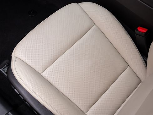 Certified 2022 Cadillac CT4 Premium Luxury AWD/4WD image 14