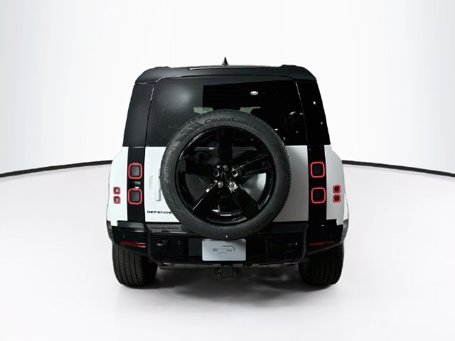 New 2026 Land Rover Defender 110 X-Dynamic SE AWD/4WD image 6