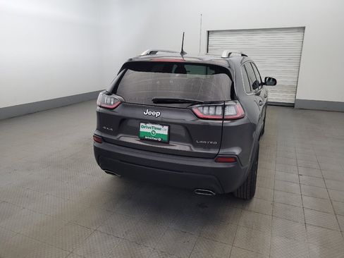 Used 2019 Jeep Cherokee Latitude Plus w/ Comfort/Convenience Group AWD/4WD image 7