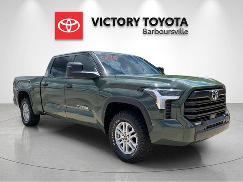 Used 2023 Toyota Tundra SR5 w/ SR5 Convenience Package AWD/4WD image 5