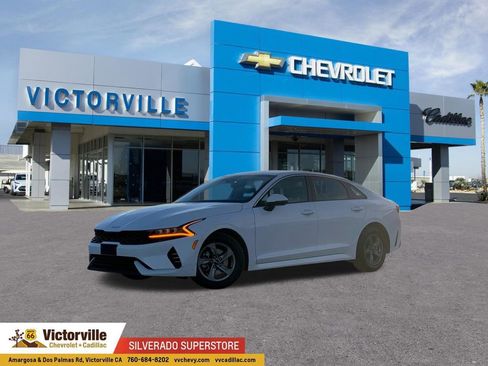 Used 2023 Kia K5 LXS image 1