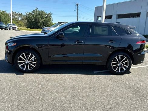 New 2025 Jaguar F-PACE R-Dynamic S image 2