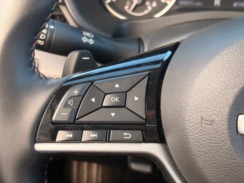 Certified 2025 Nissan Altima 2.5 SR AWD/4WD image 29