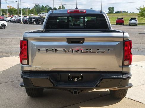Used 2025 Chevrolet Colorado Trail Boss AWD/4WD image 6