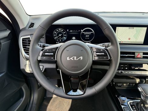 New 2026 Kia Seltos EX w/ EX Sunroof Package image 12