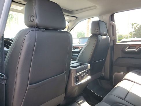 Certified 2023 GMC Sierra 1500 Denali w/ Denali Reserve Package AWD/4WD image 15