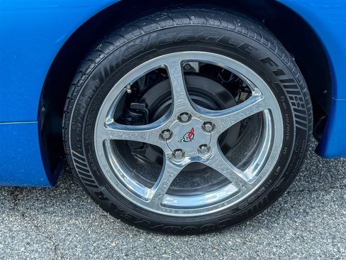 Used 1999 Chevrolet Corvette Coupe w/ Lighting Pkg RWD image 15