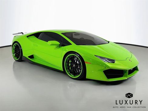 Used 2017 Lamborghini Huracan LP 580-2 RWD image 3