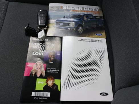 Used 2024 Ford F250 XLT AWD/4WD image 56