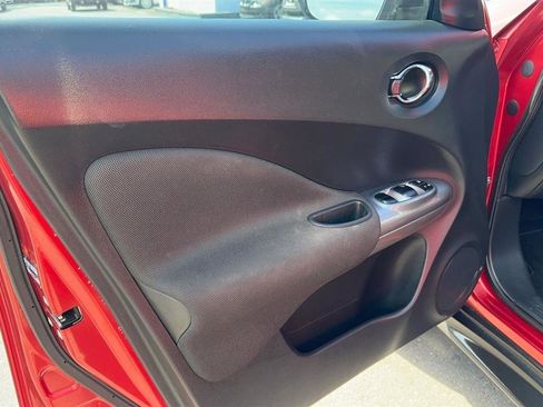 Used 2017 Nissan Juke SV FWD image 25