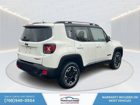 Used 2015 Jeep Renegade Trailhawk w/ Cold Weather Group AWD/4WD image 4