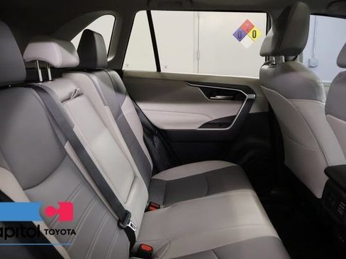 Certified 2025 Toyota RAV4 XLE Premium AWD/4WD image 28