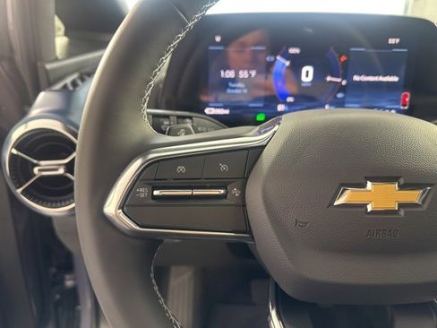 New 2026 Chevrolet Equinox EV LT image 20