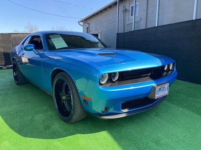 Used 2015 Dodge Challenger R/T w/ Quick Order Package 22B R/T