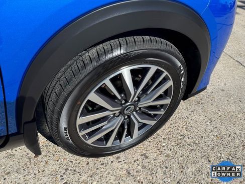 Used 2021 Nissan Kicks SV image 18