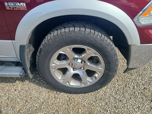 Used 2016 RAM 1500 Laramie w/ Convenience Group AWD/4WD image 7