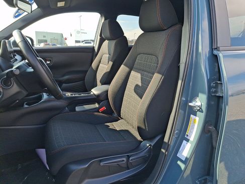 Certified 2025 Honda HR-V Sport image 13