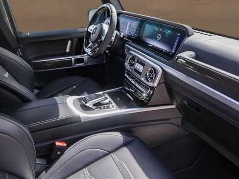 Used 2024 Mercedes-Benz G 63 AMG 4MATIC image 32