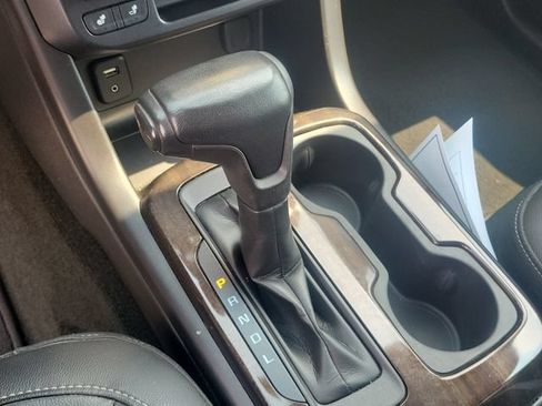Used 2018 GMC Canyon SLT w/ Driver Alert Package AWD/4WD image 28