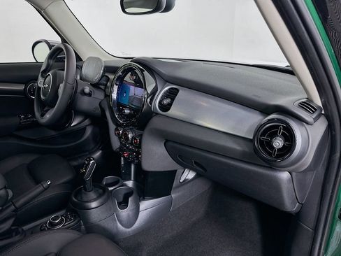 Certified 2024 MINI Cooper S image 29