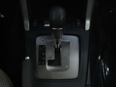 Used 2017 Subaru Forester 2.5i Limited w/ Popular Package #2 image 18