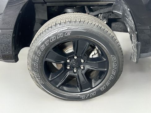 Used 2023 RAM 1500 Big Horn AWD/4WD image 11