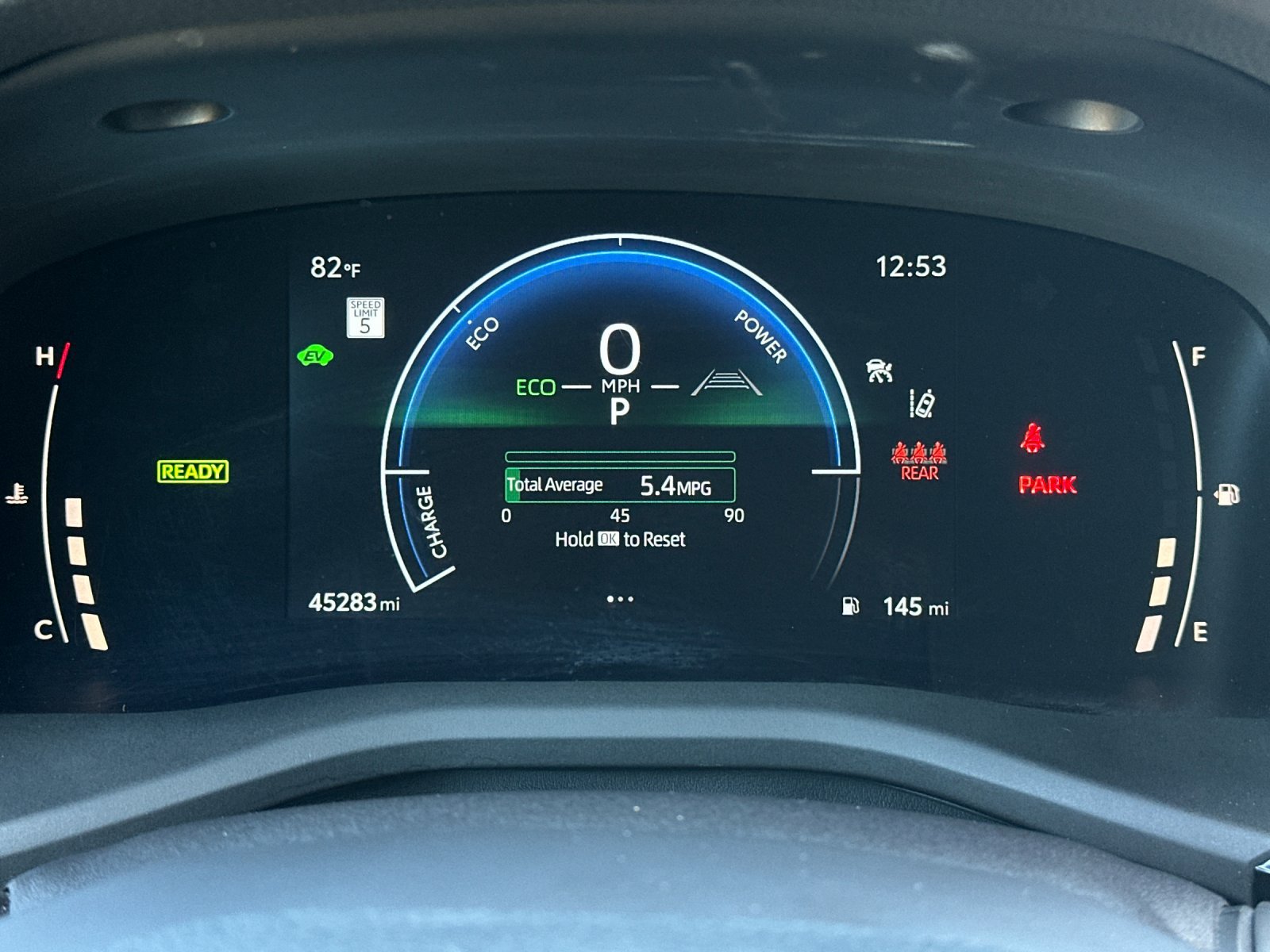 Used 2025 Toyota Camry LE FWD image 21