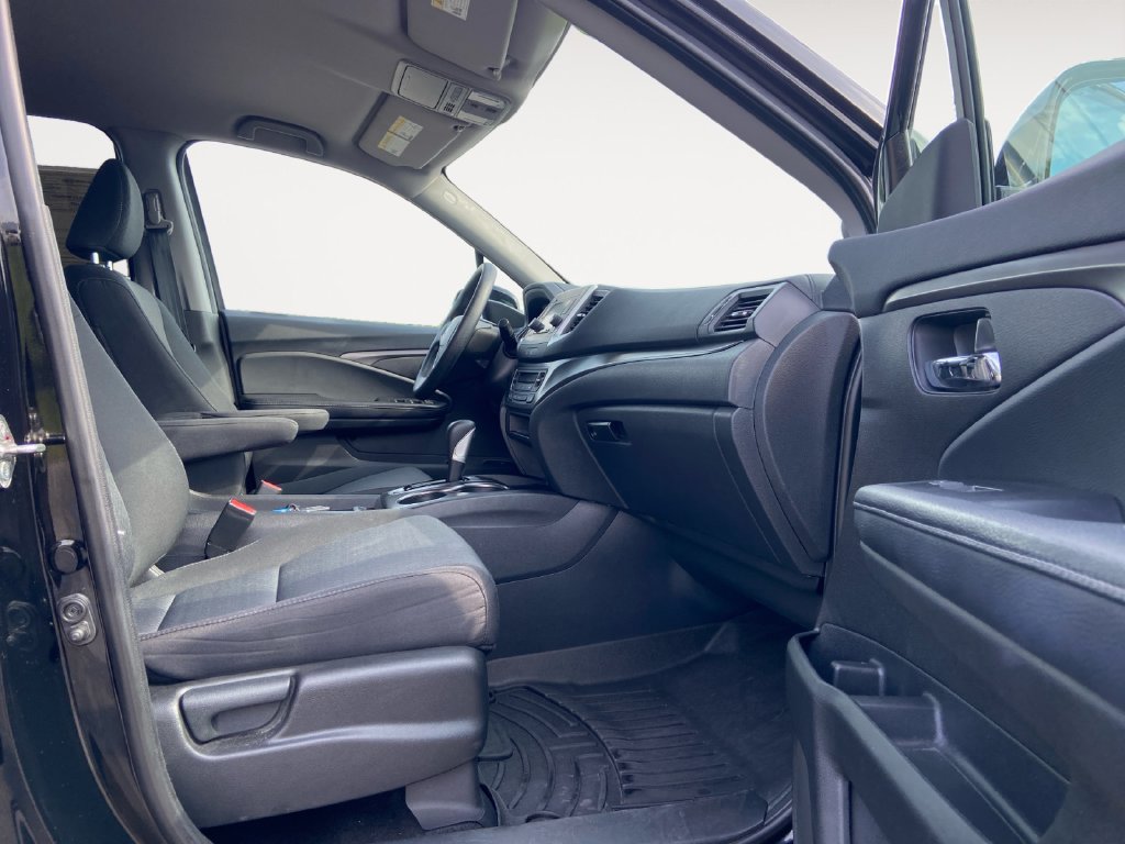 Used 2019 Honda Ridgeline Sport image 15