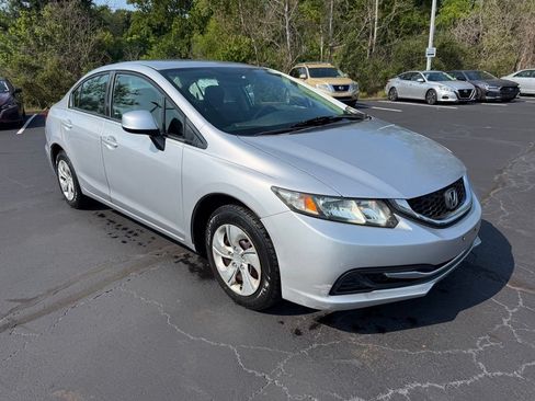 Used 2013 Honda Civic LX image 4