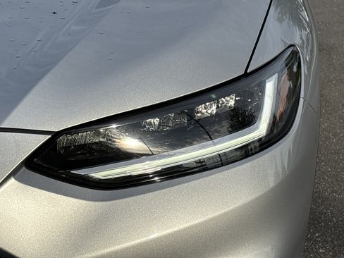 Used 2024 Honda HR-V LX image 11