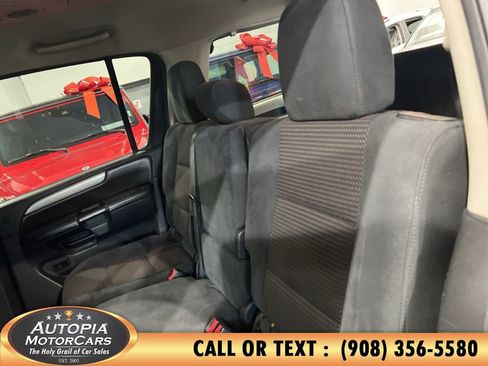 Used 2013 Nissan Armada SV AWD/4WD image 17