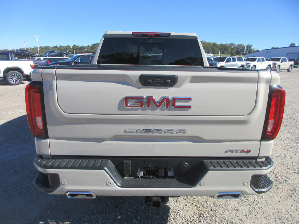 New 2026 GMC Sierra 1500 AT4 w/ AT4 Premium Package AWD/4WD image 5